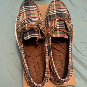 Men’s Sperrys Brand New